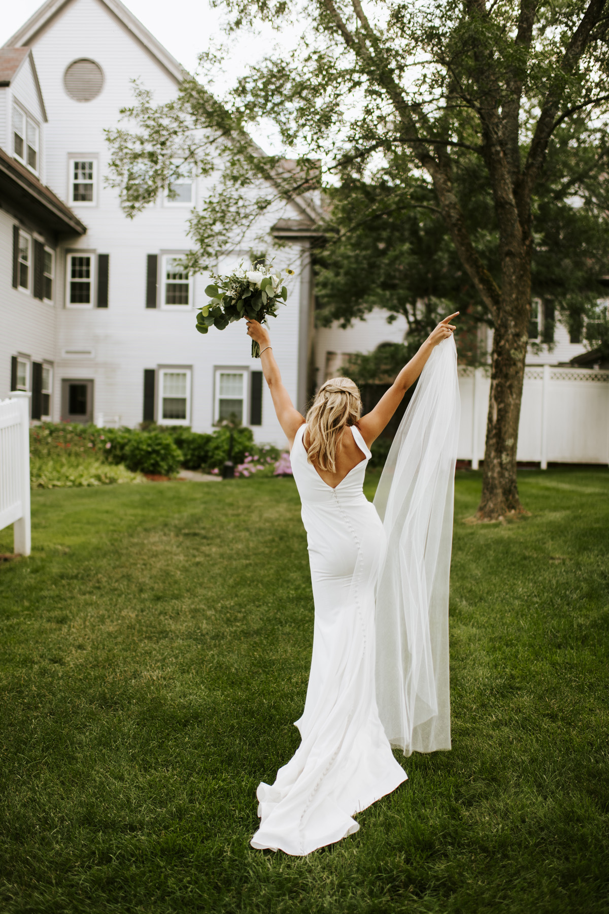 Anaphora Wedding Flowers