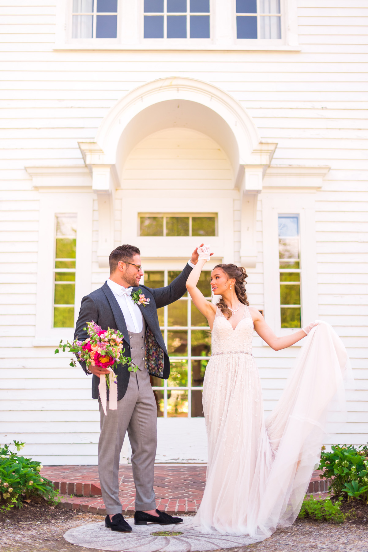 Anaphora Flowers - Wedding Flowers and Design for the Sophisticated and Romantic Bride