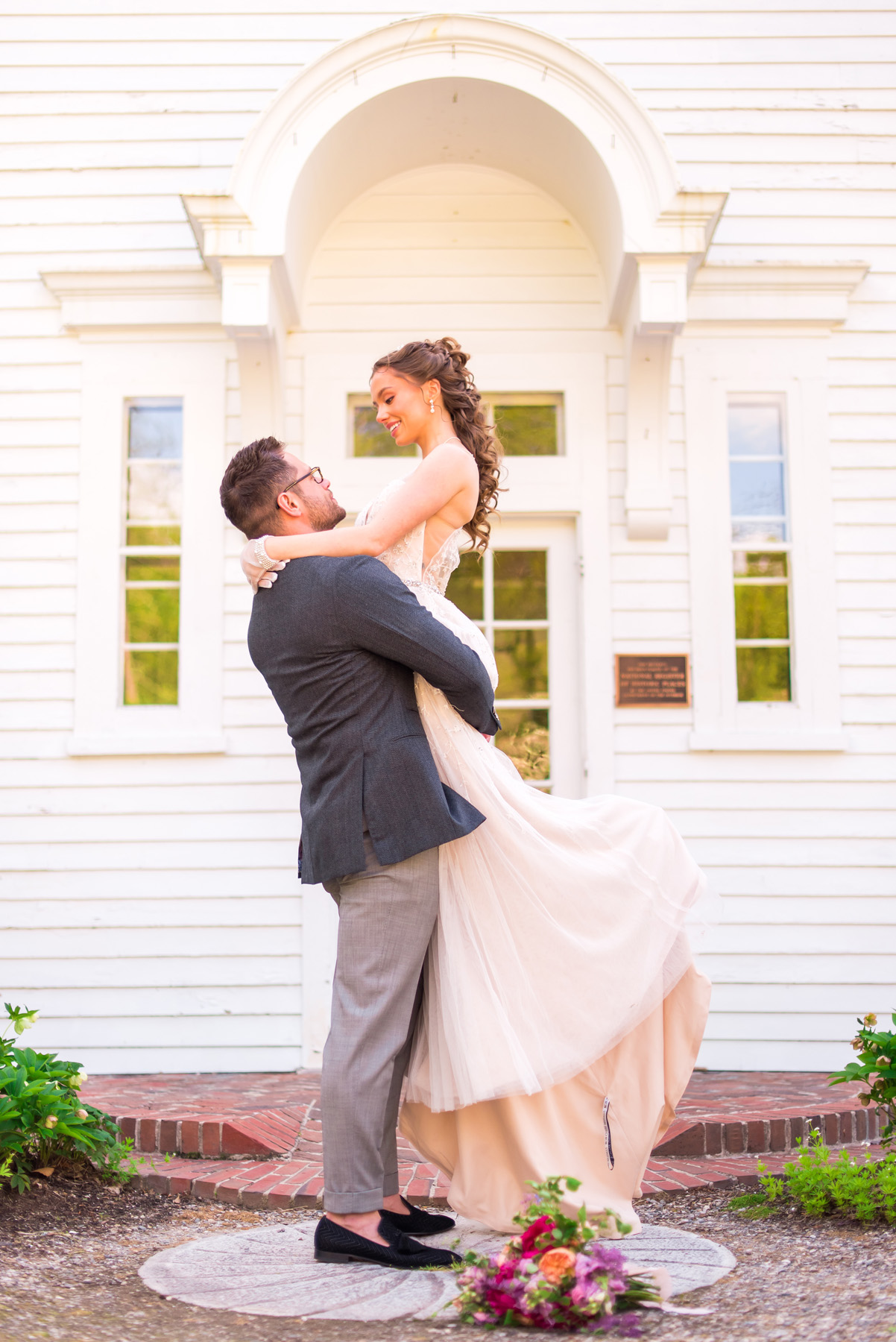 Anaphora Flowers - Wedding Flowers and Design for the Sophisticated and Romantic Bride