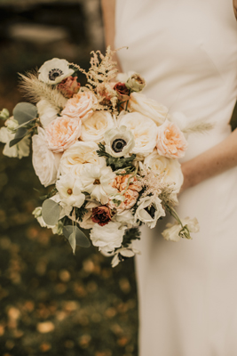 Anaphora Flowers - Wedding Flowers and Design for the Sophisticated and Romantic Bride