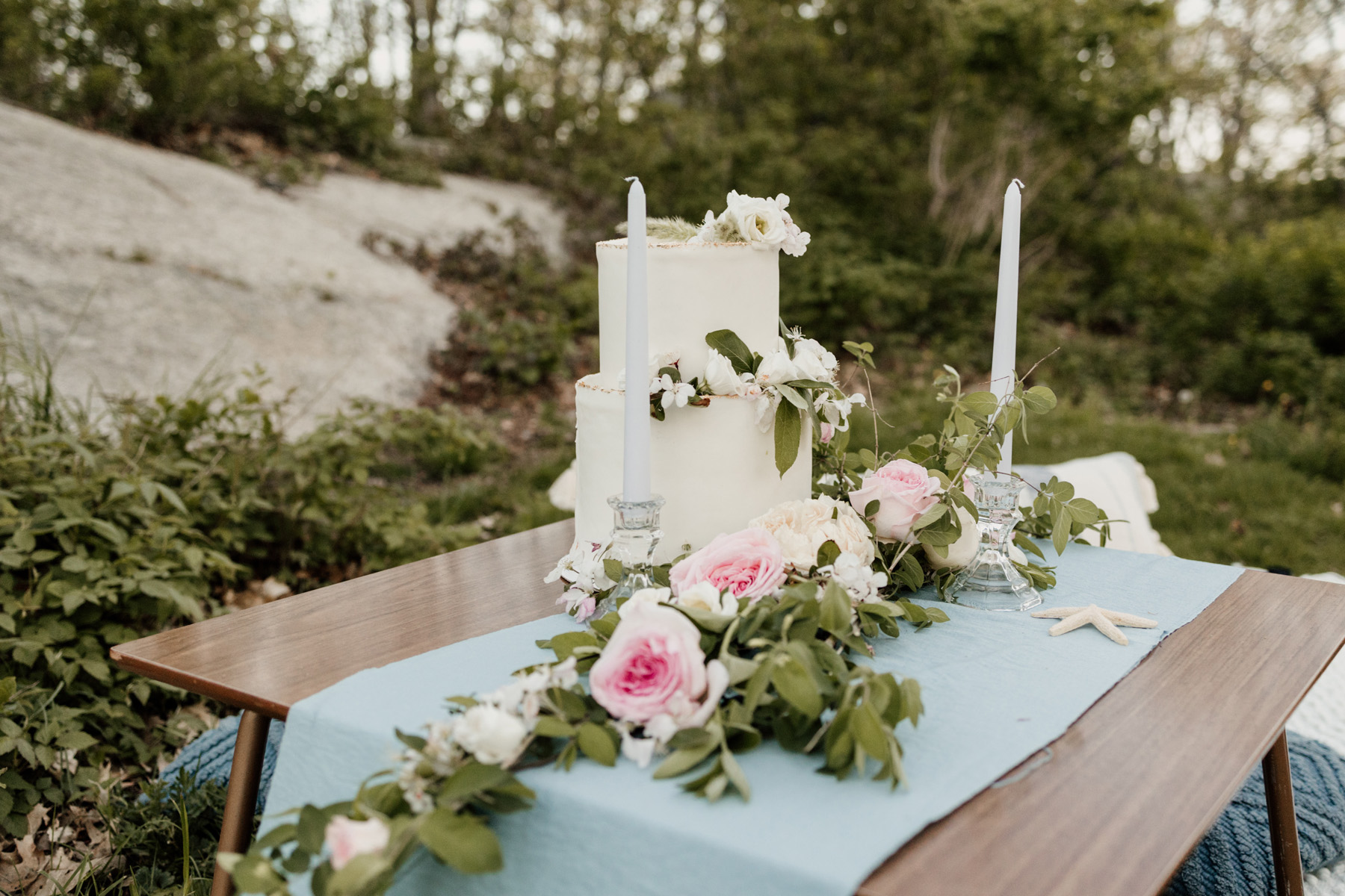 Anaphora Flowers - Wedding Flowers and Design for the Sophisticated and Romantic Bride