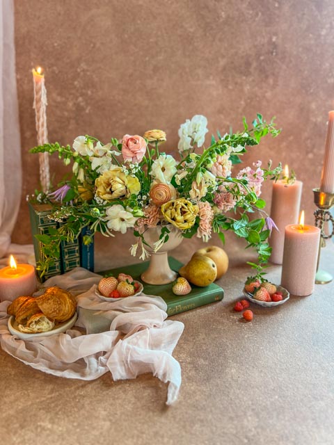 wedding blush centerpiece