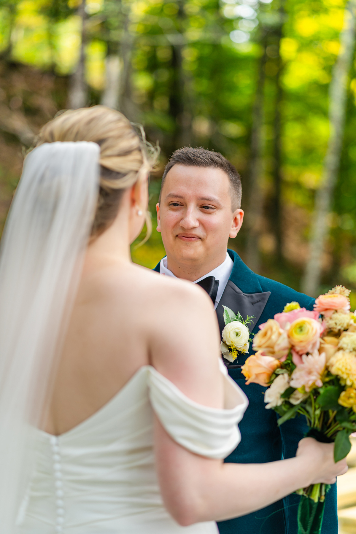 Lake view Fall wedding by a Burlington Vermont wedding florist golden mustard yellow and pink wedding flowers for a lakeside wedding in southern Vermont wedding venue Lake Bomoseen Lodge Castelton Vermont bride and groom first look