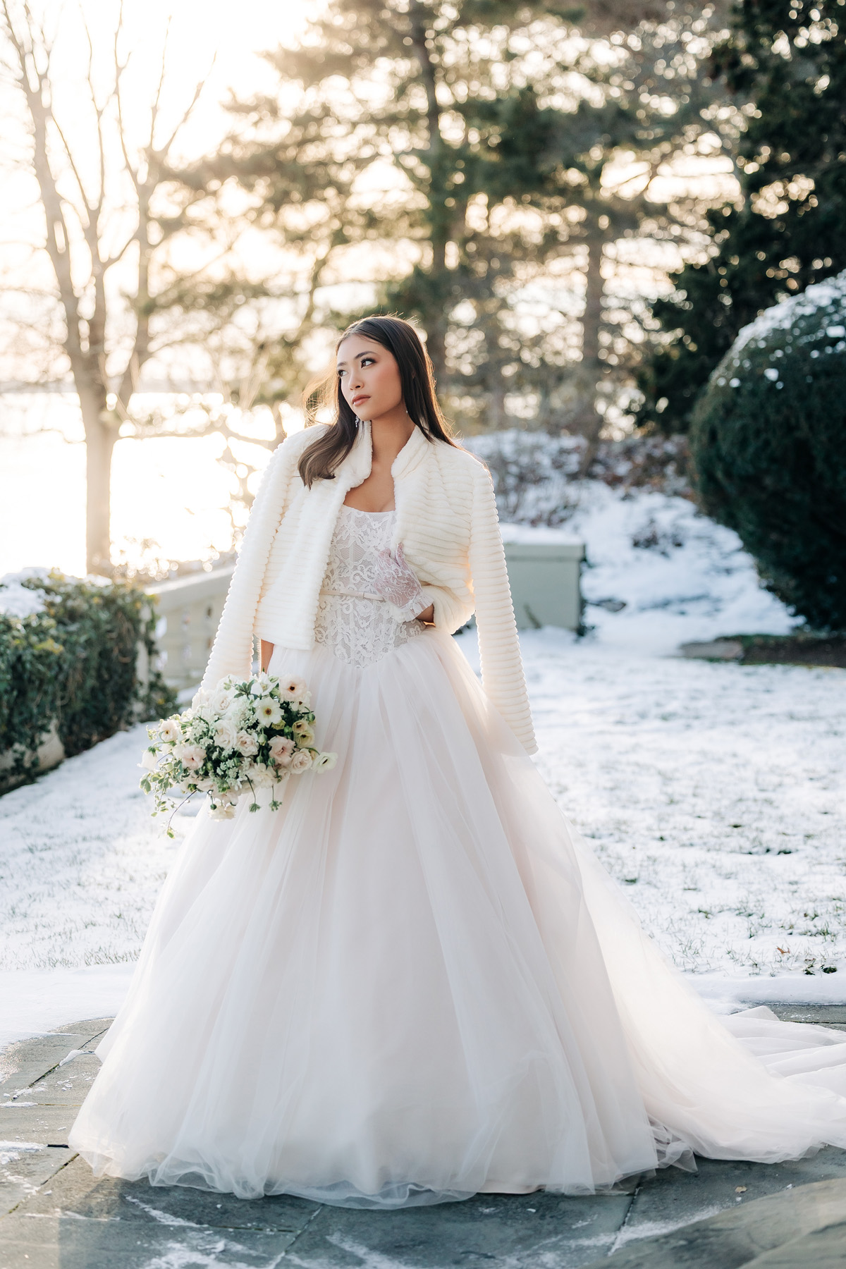 Coastal wedding bridal bouquet in soft white, cream, and soft pinks at Misselwood Events wedding venue on the North Shore Beverly Massachusetts wedding venue