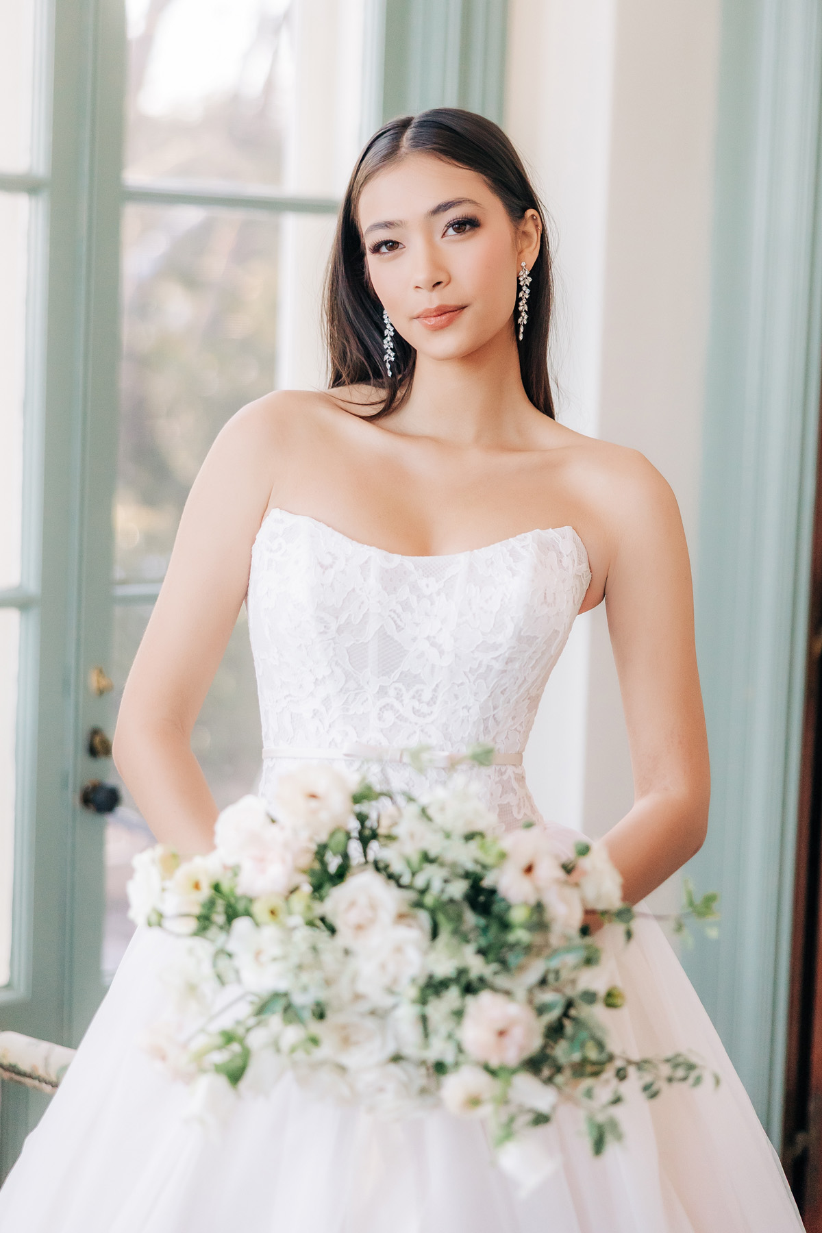 Coastal wedding bridal bouquet in soft white, cream, and soft pinks at Misselwood Events wedding venue on the North Shore Beverly Massachusetts wedding venue